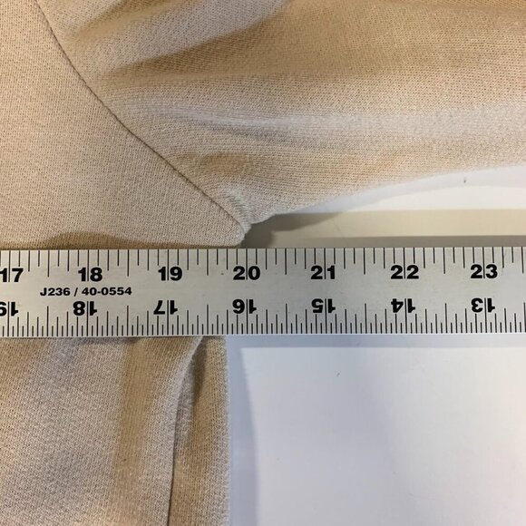 Ariana Grande Women's Sweetener Upside down Portrait Sweatshirt Size S - Picture 11 of 12